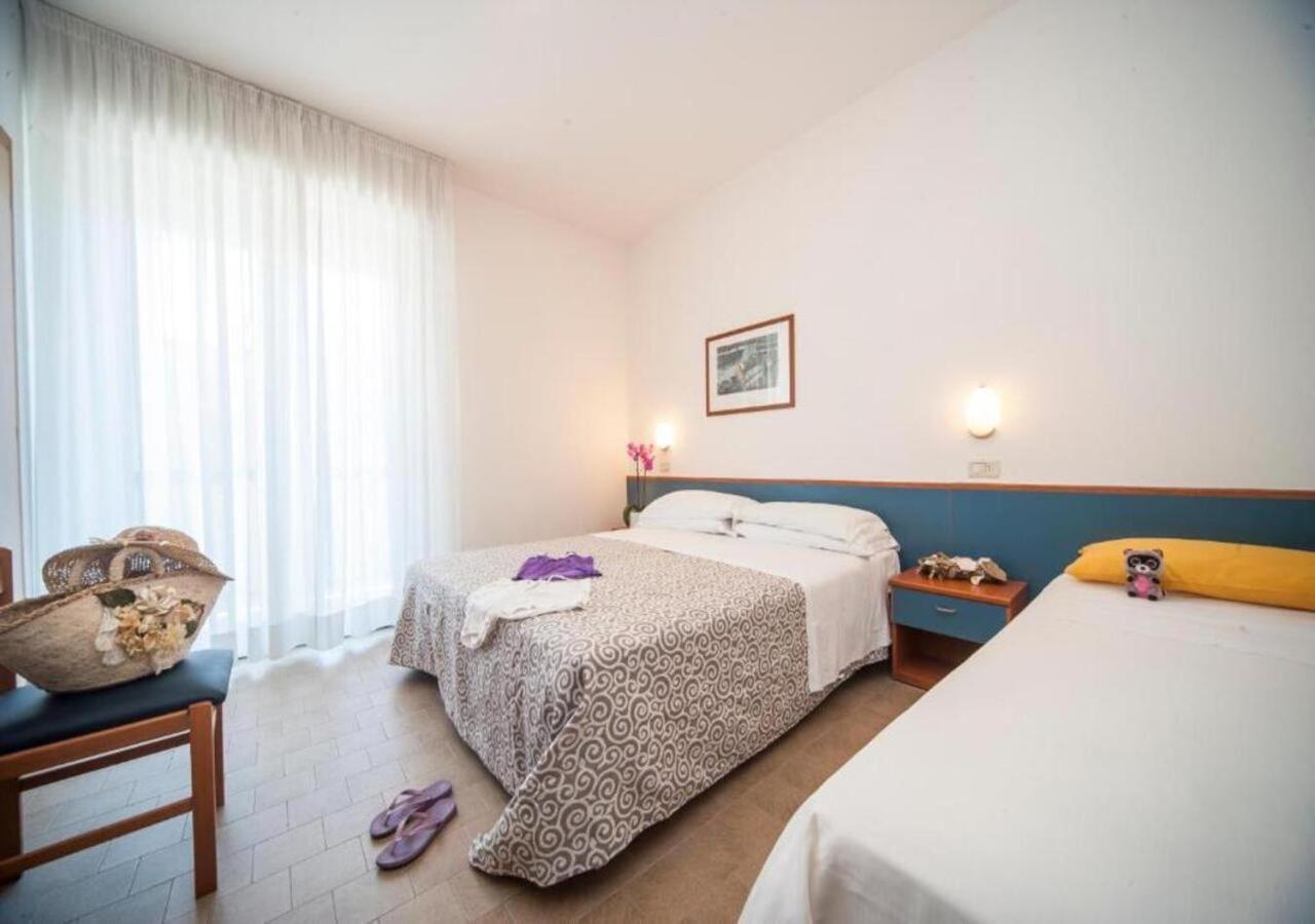 Hotel Taormina Riccione Ngoại thất bức ảnh
